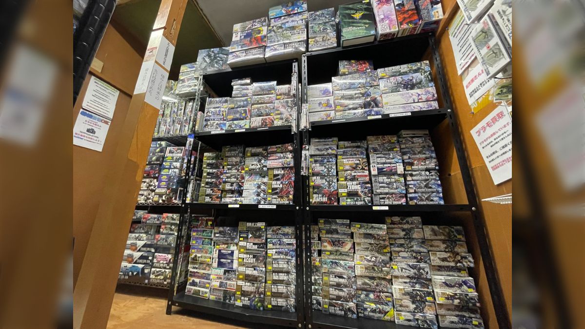 プラモデル全て お譲り致します。 模型店「ガンプラをメーカー希望小売 