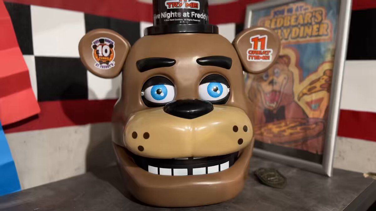 Amazon.co.jp: Funko アクションフィギュア: FNAFフライデー