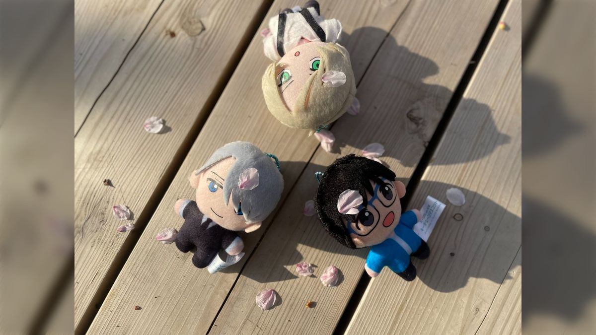 YURI!!! on ICE グッズまとめ売り 聖地巡礼　映画特典他 Yuri on Ice Official Setting Material Collection Art Book