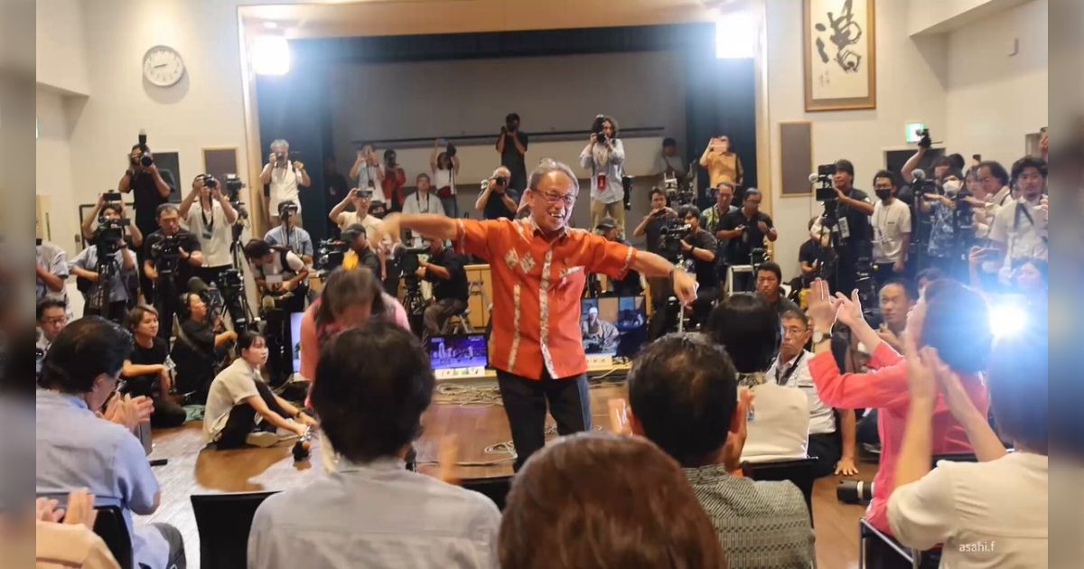 「めちゃくちゃ立派」沖縄知事選で落選した玉城デニー氏が支持者に向かって沖縄舞踊を披露→負けても人前から逃げず明るく向き合う姿勢に評価の声「中道よりは上」