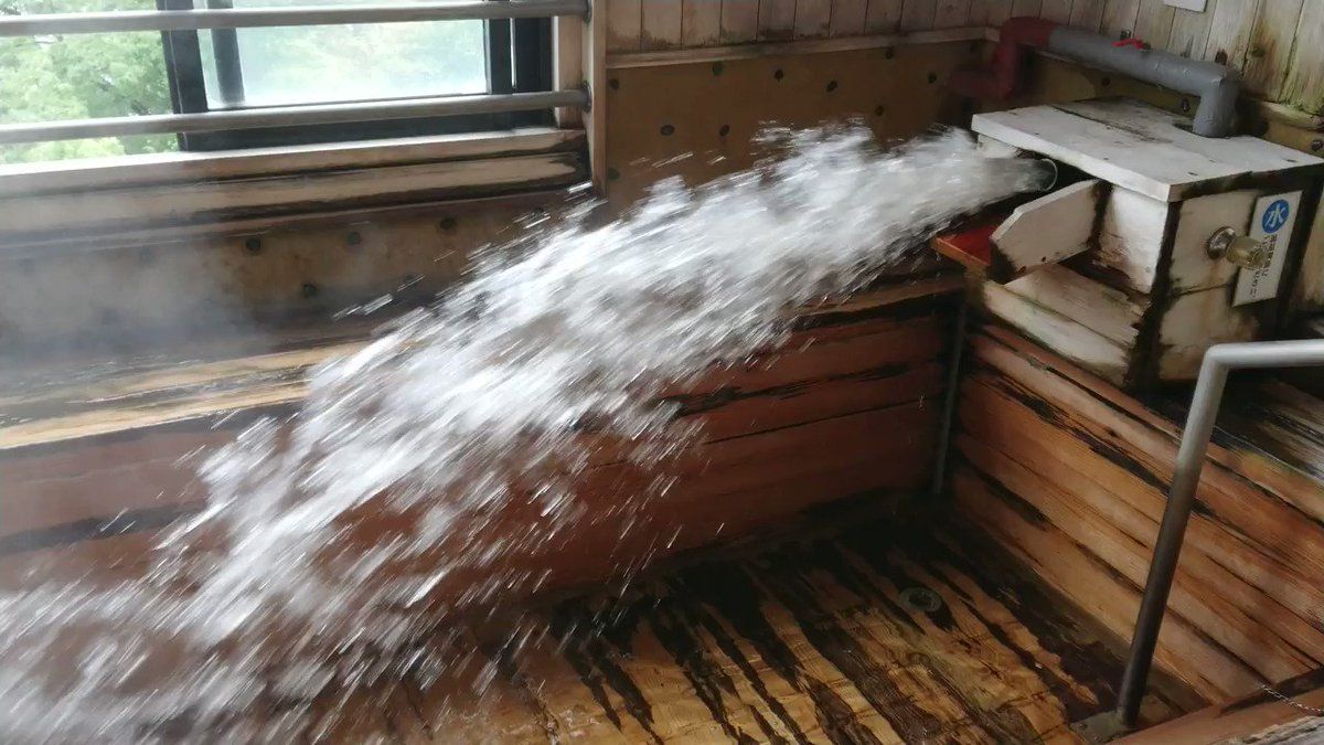 音量注意】大分県にあるコイン式貸し切り風呂のお湯の勢いがすごかった「風情も何もあったもんじゃねぇ！」「まるで千と千尋の神隠しだ」 - Togetter