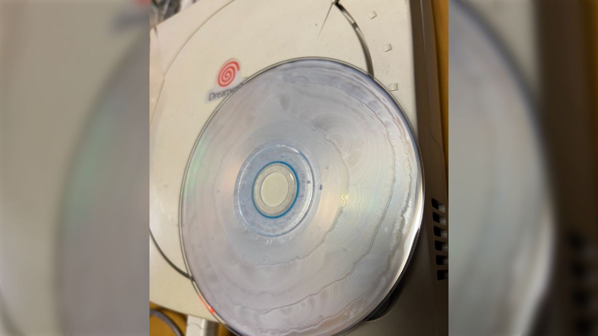 駄目ディスク2　2014年　クソゲー集　ネタソフト　CD-ROM フリーゲーム 2010年クソゲーオブザイヤー携帯機部門大賞作品！覇王鬼帝と呼ば