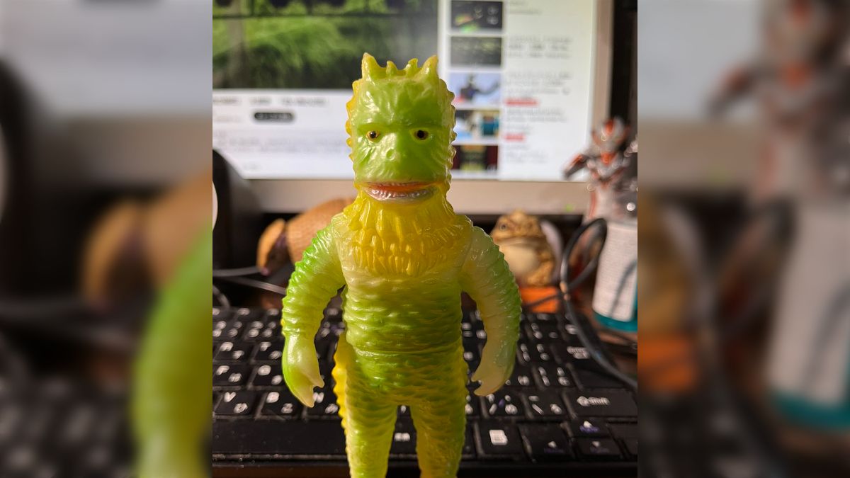 打ち合わせをするマメ星人 打ち合わせをするマメ星人