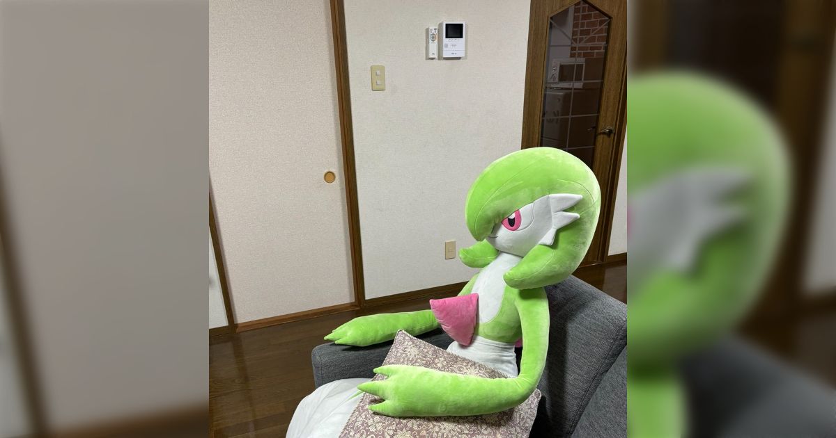 ぬいぐるみ 等身大サーナイト : ポケモンセンターオンライン