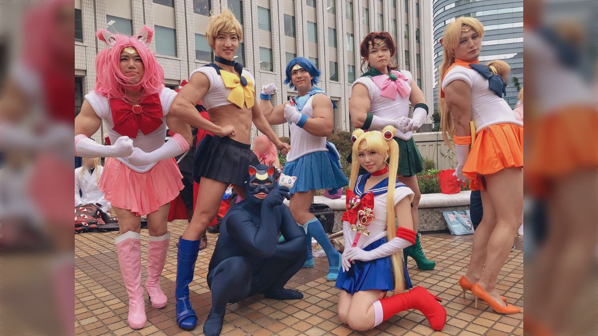 素人　美少女　コスプレ 